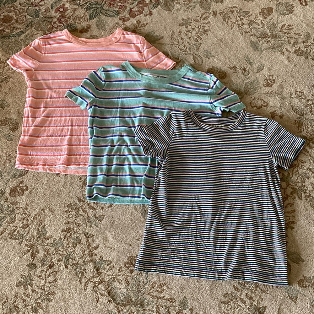 Loft womens shirts XS. Striped and soft to wear. Hardly wore. 100% cotton
